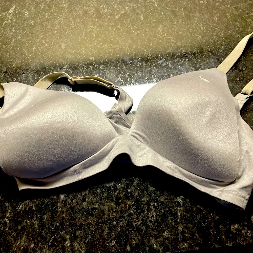 Tan bra